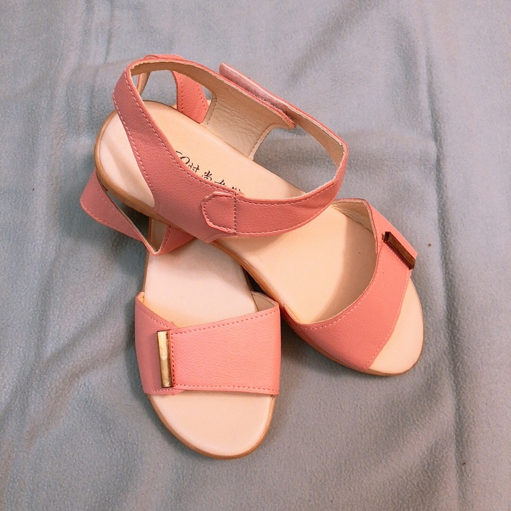 NEW Summer pink sandle(size38)